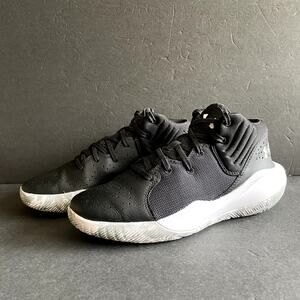 Under Armour GS Jet 21 Youth Basketball Shoes 6Y Black White